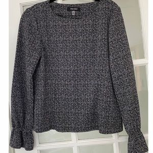 NWT. Nine West Black/White Top - Medium